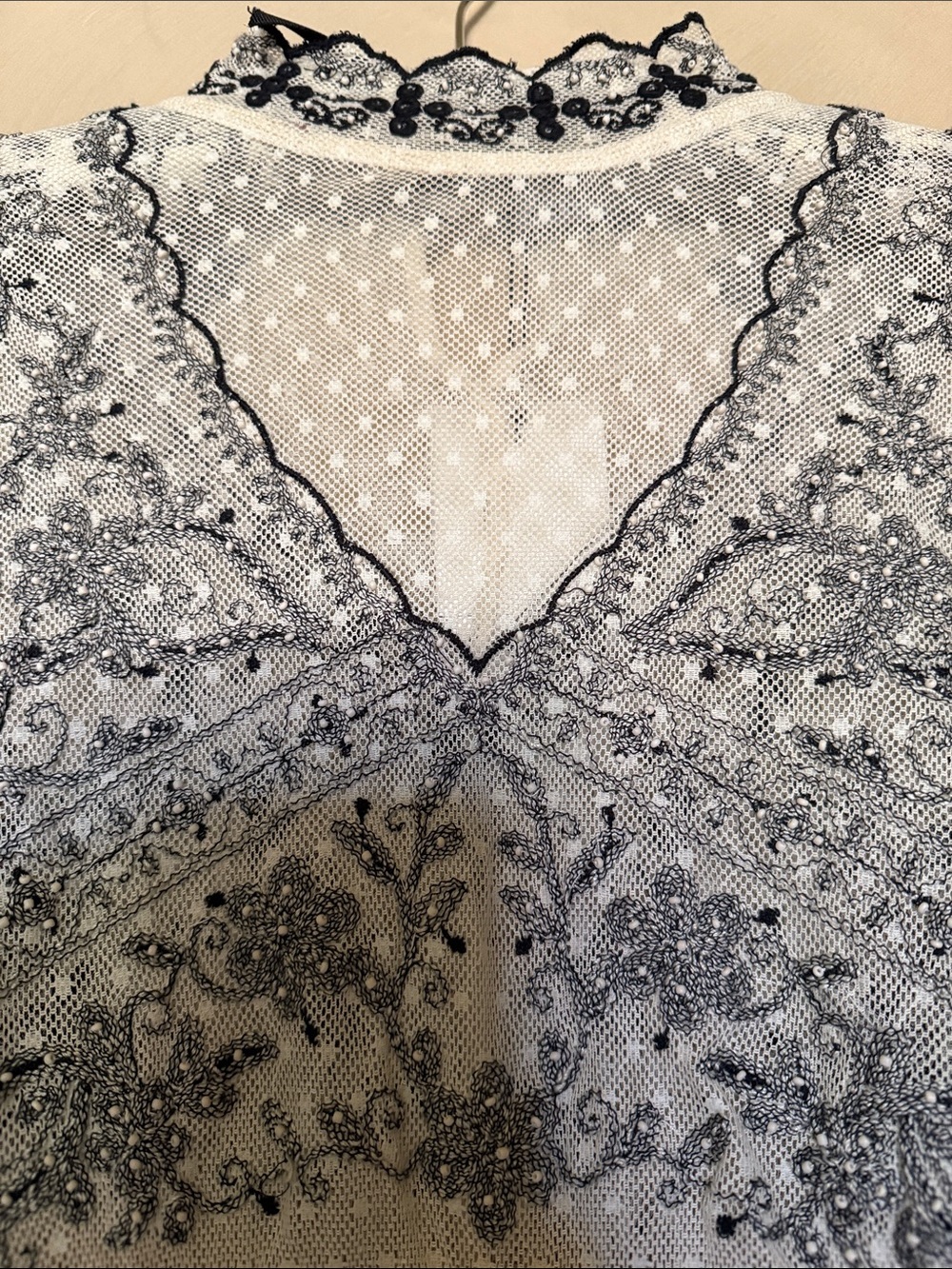 Zara Limited Edition Embroidered Cream Mini Dress size L - Picture 6 of 6